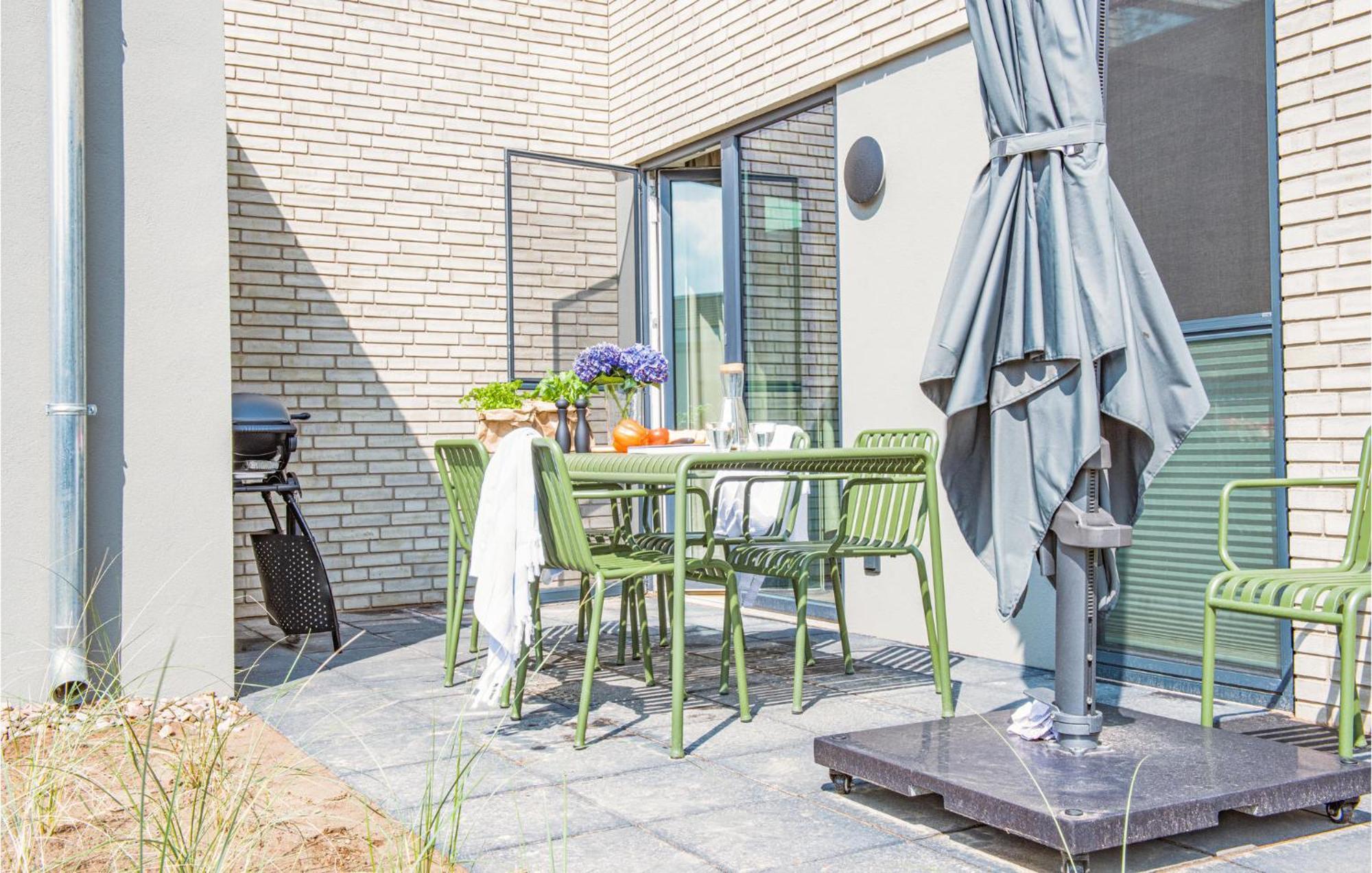 Beach Front Home In Lembruch-Duemmer See With Wifi Eksteriør bilde