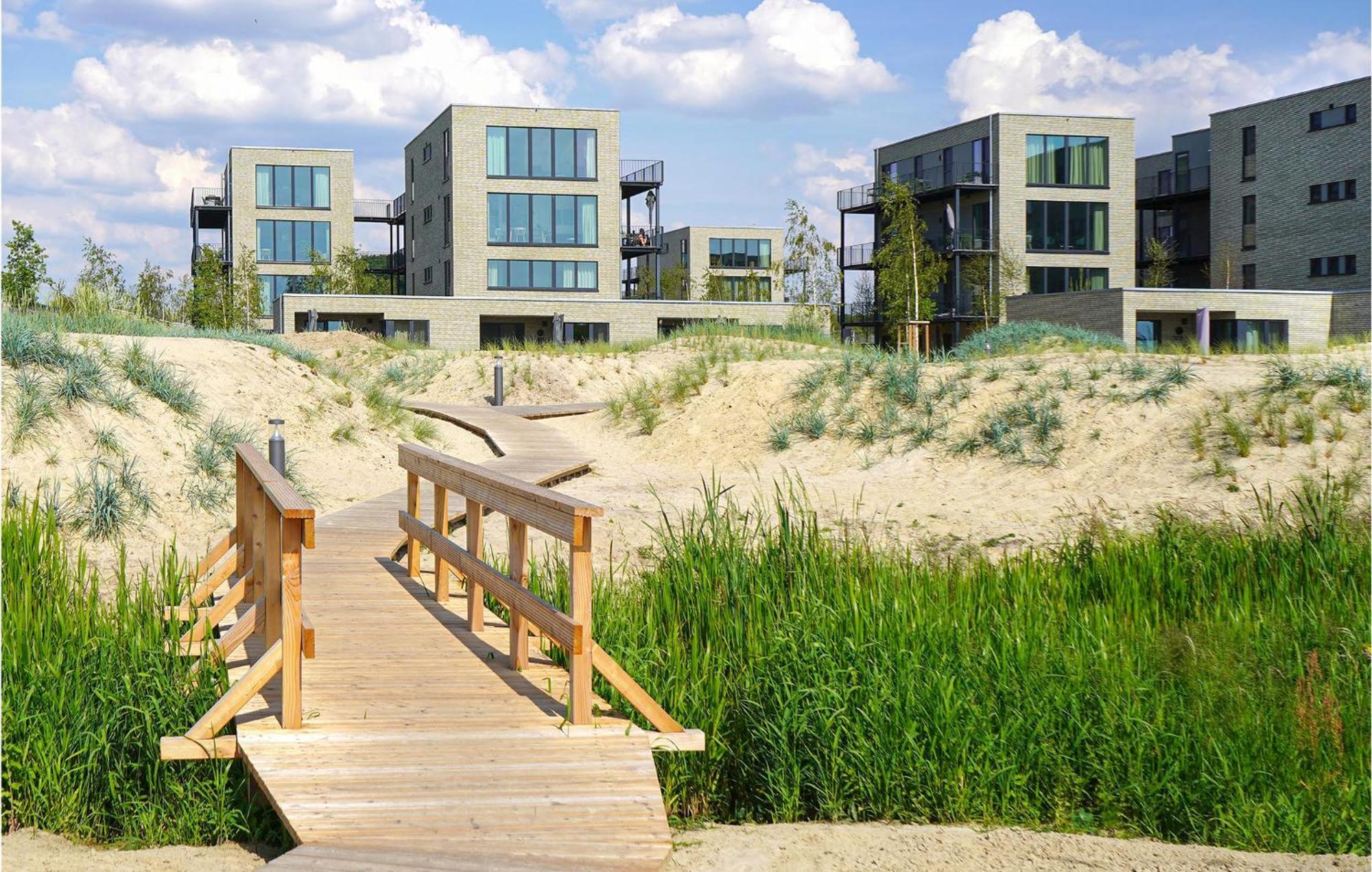 Beach Front Home In Lembruch-Duemmer See With Wifi Eksteriør bilde